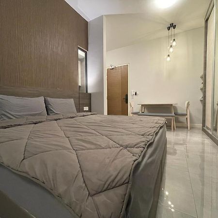 Imperio.Res - Near To Jonker & Mall - Pool View Malacca Extérieur photo