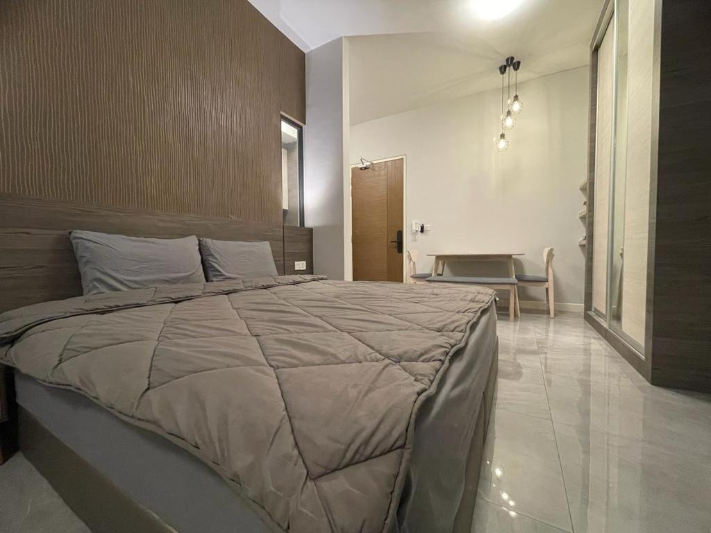Imperio.Res - Near To Jonker & Mall - Pool View Malacca Extérieur photo
